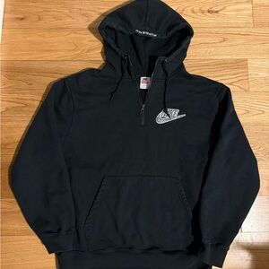 Supreme x Nike half zip hoodie (large)